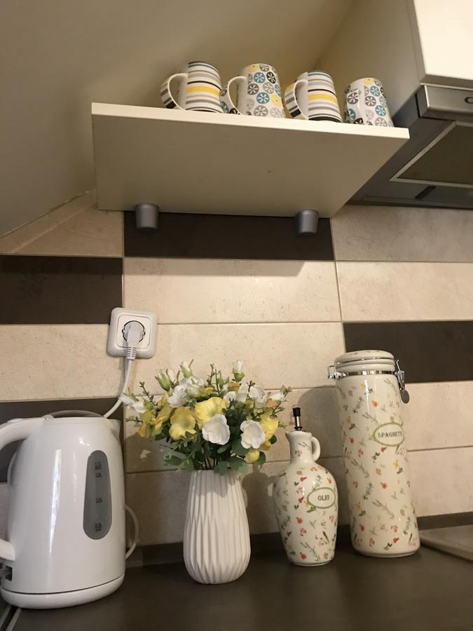 Apartman Toni ตรีบูนย์ ภายนอก รูปภาพ